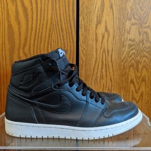 Retro Air Jordan 1 Cyber Monday